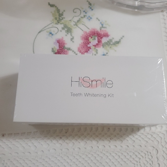 Hi smile teeth whitening kit new in package holiday - Picture 3 of 6